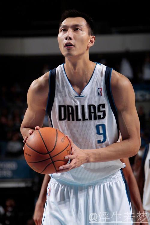 易建联职业生涯英勇之战,独力对抗尼日利亚男篮多位NBA主力球员! 易建联职业生涯英勇之战,独力对抗尼日利亚男篮多位NBA主力球员!